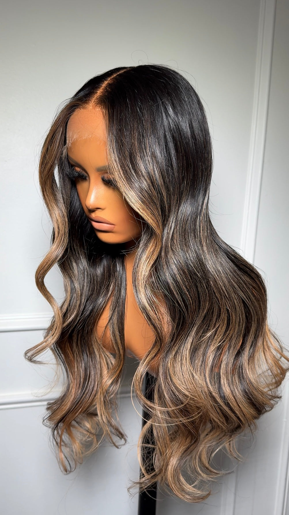 LIMITED LUXE EDITION